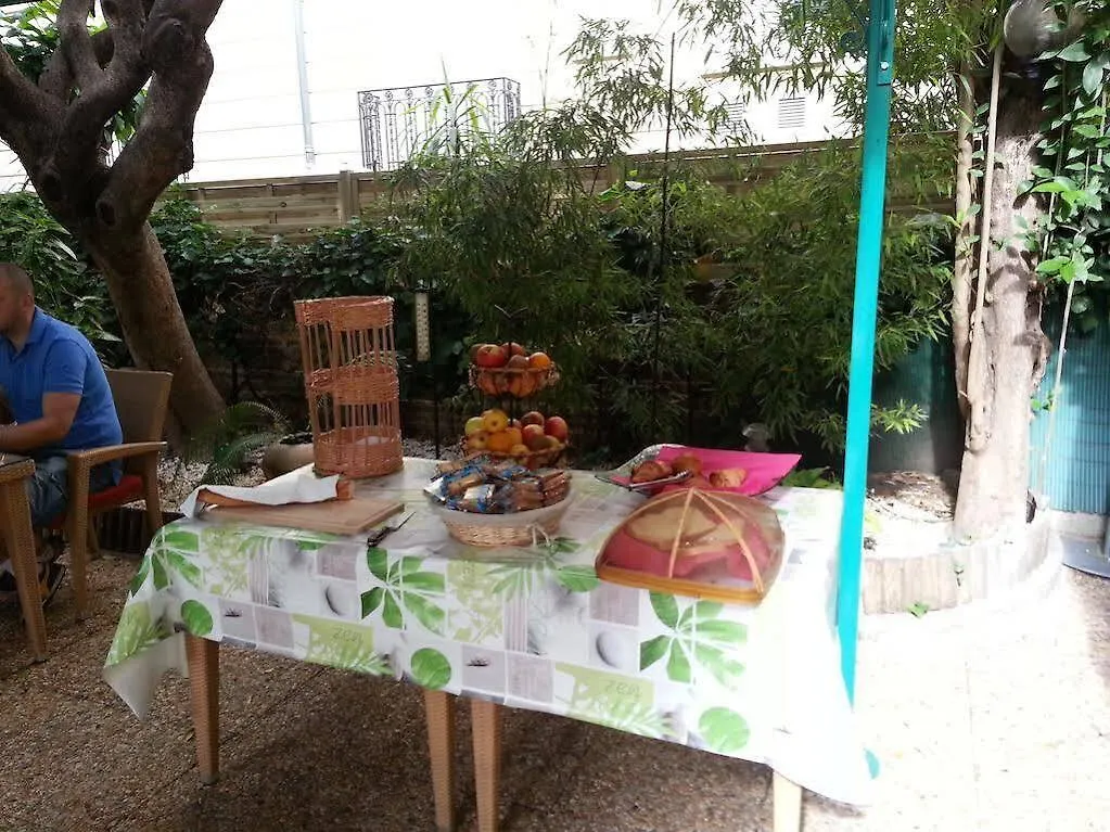 Hotel Restaurant Oasis Niza